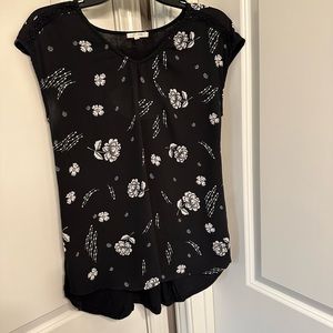 Maurice’s black and white blouse